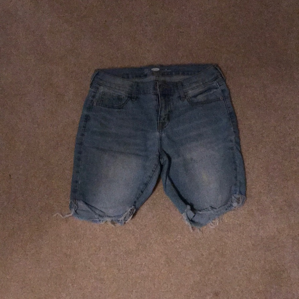 Old navy Bermuda shorts